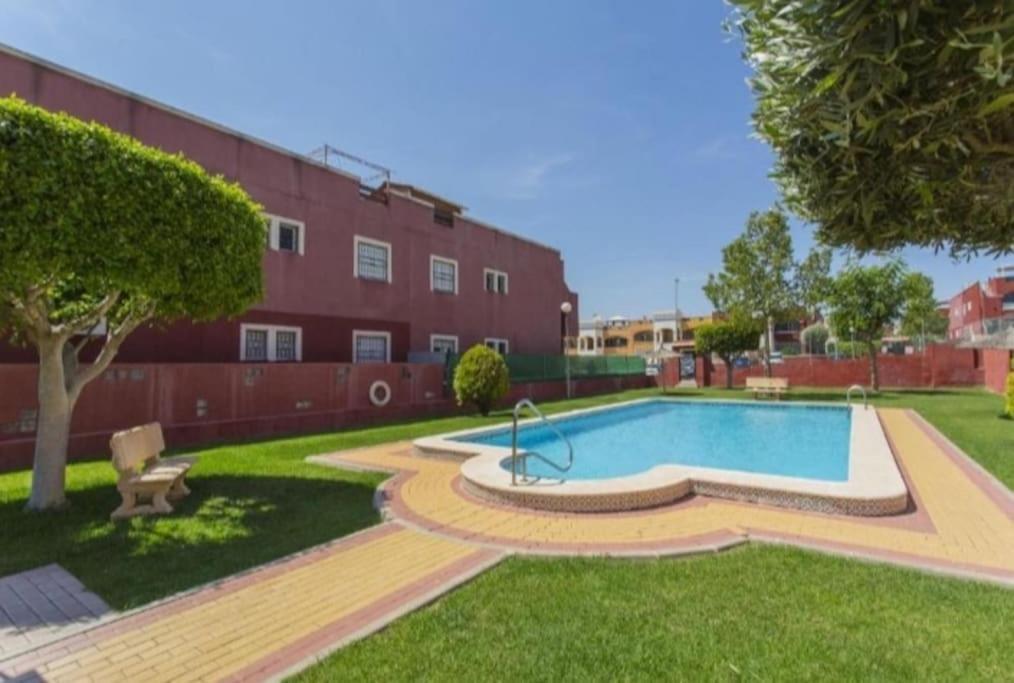Lago De Sanabria Torrevieja Exterior foto